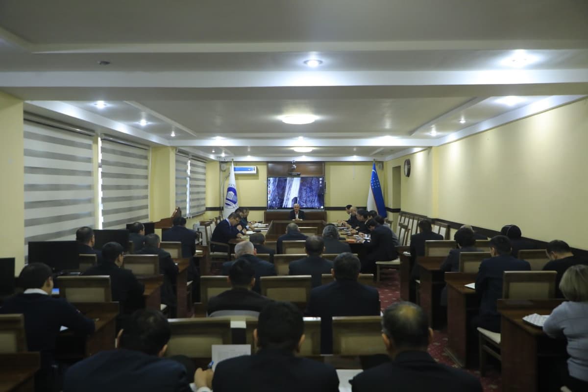 Rektor huzurida dual ta’limni tashkil etish masalalariga bag‘ishlangan tanqidiy yig‘ilish bo‘lib o‘tdi