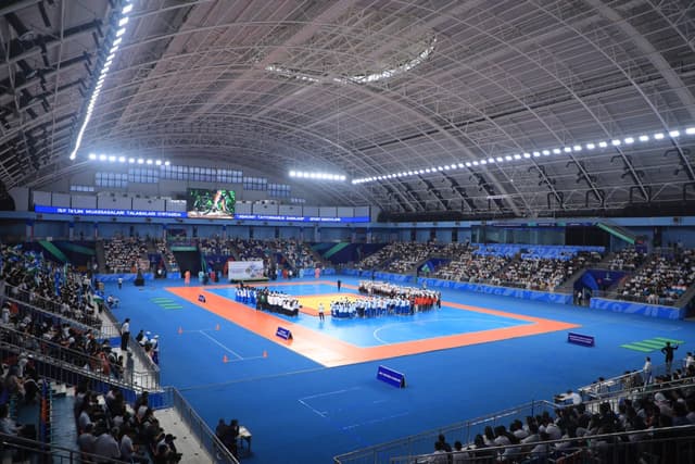 Andijonda OTM talabalari o‘rtasida “Jismoniy tayyorgarlik darajasini aniqlash” sport sinovlariga start berildi