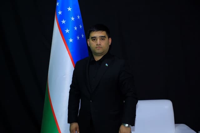 Toxirov Shoxjaxon Komiljon  o‘g‘li