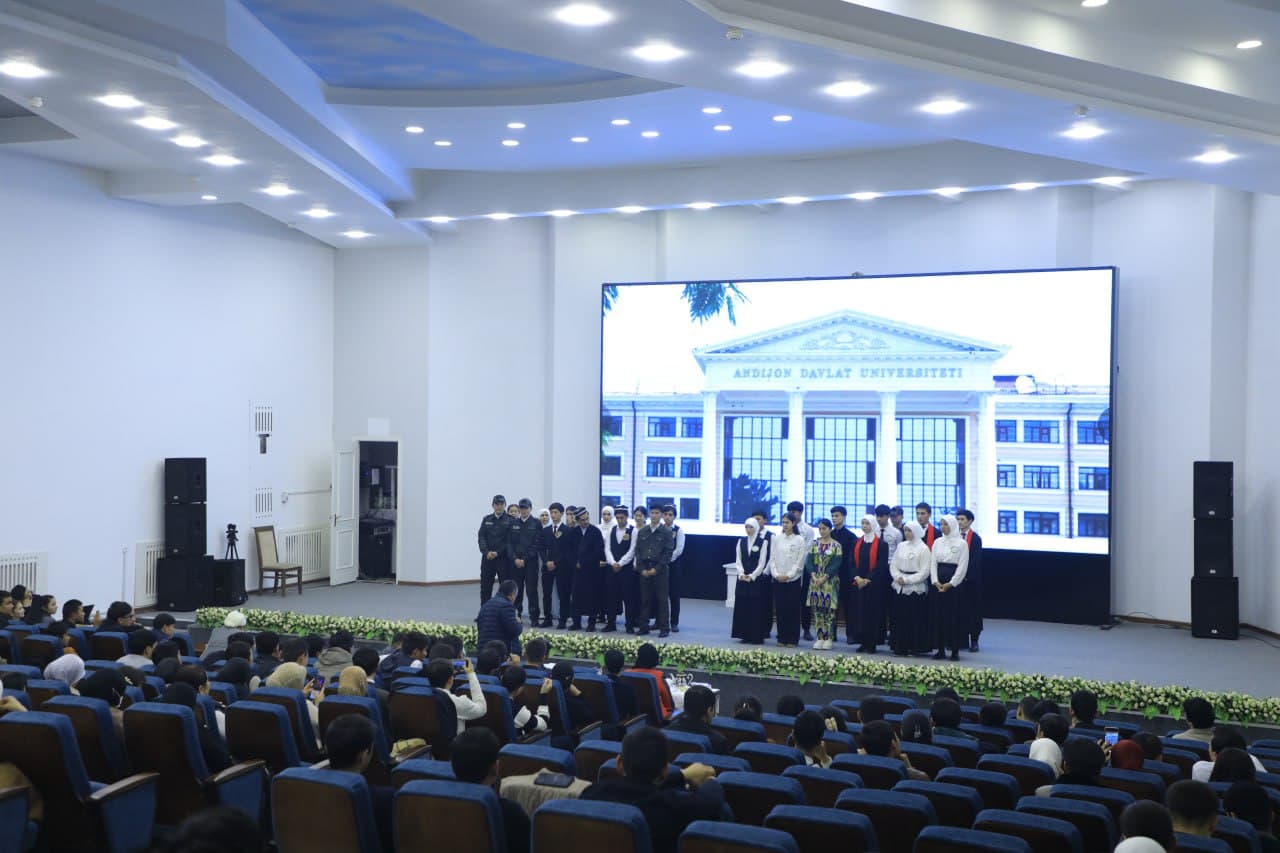 Talabalar o'rtasida “Yangi O‘zbekiston — yangicha fikr, yangicha mafkura, yangicha yondashuv” ko‘rik-tanlovi o‘tkazildi